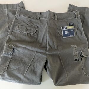 Dockers Gray Cargo Pants Relaxed Fit NWT 100% Cotton Straight Leg